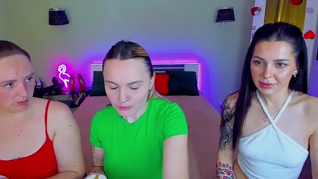 MagicEyess online show from May 21, 2026, 6:55 am