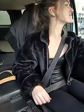 Snapshot of Lilmissvyx chatting on February 5, 2025, 4:36 pm Lilmissvyx online show from February 5, 2025, 4:36 pm