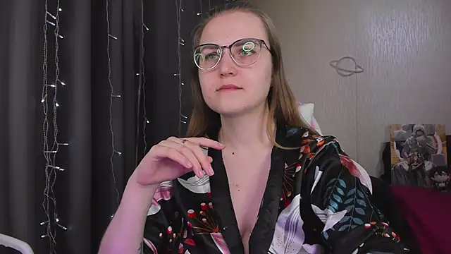 MissBrightShine online show from February 28, 2026, 11:21 am