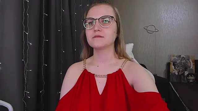 MissBrightShine online show from April 19, 2026, 6:10 pm