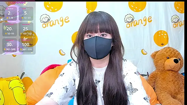 alonelove   online show from October 30, 2025, 2:32 am