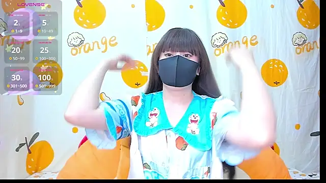 alonelove   online show from November 14, 2025, 2:37 am