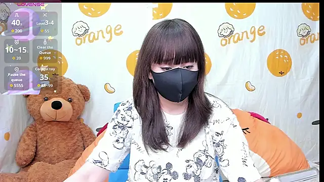 Snapshot of alonelove__ chatting on October 17, 2025, 2:26 am alonelove online show from October 17, 2025, 2:26 am