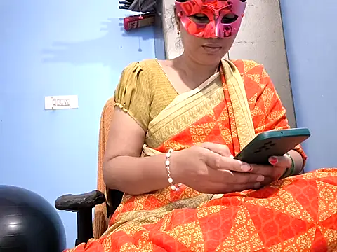 SANJU5888 online show from April 20, 2026, 4:04 am