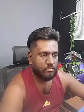 Snapshot of Rayansmith_ chatting on December 1, 2025, 9:59 pm Rayansmith online show from December 1, 2025, 9:59 pm