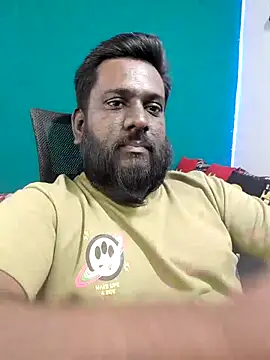 Rayansmith  online show from March 23, 2026, 11:48 pm