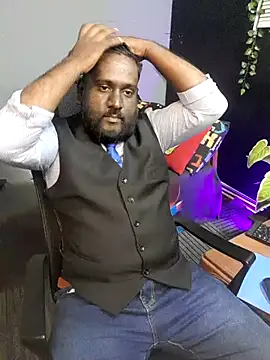 Snapshot of Rayansmith_ chatting on October 29, 2025, 10:52 pm Rayansmith online show from October 29, 2025, 10:52 pm