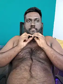 Rayansmith  online show from March 2, 2026, 12:33 am