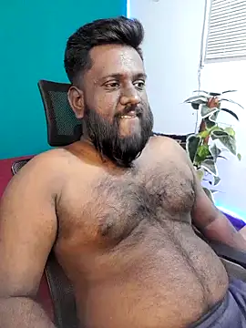 Rayansmith  online show from April 15, 2026, 9:26 pm