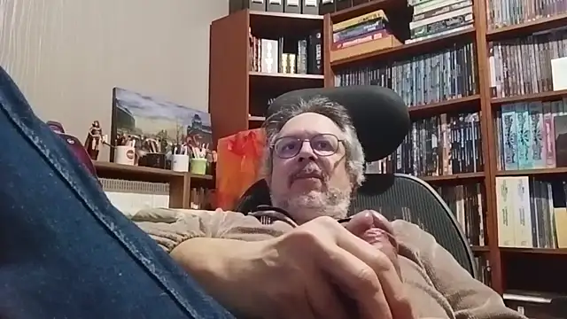 Snapshot of Mandra_is_a_whore chatting on October 22, 2025, 9:46 pm Mandra is a whore online show from October 22, 2025, 9:46 pm