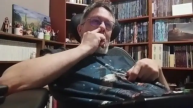 Snapshot of Mandra_is_a_whore chatting on December 3, 2025, 10:53 pm Mandra is a whore online show from December 3, 2025, 10:53 pm