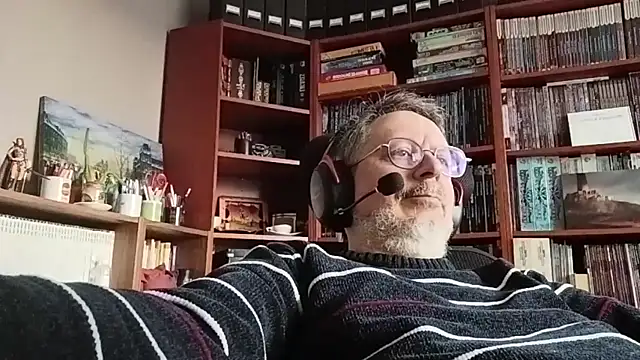 Snapshot of Mandra_is_a_whore chatting on December 1, 2025, 9:21 am Mandra is a whore online show from December 1, 2025, 9:21 am