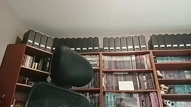 Snapshot of Mandra_is_a_whore chatting on November 17, 2025, 10:30 am Mandra is a whore online show from November 17, 2025, 10:30 am