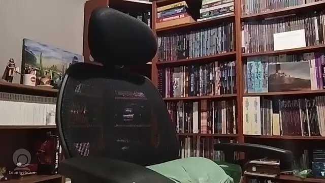 Snapshot of Mandra_is_a_whore chatting on November 24, 2025, 10:32 pm Mandra is a whore online show from November 24, 2025, 10:32 pm