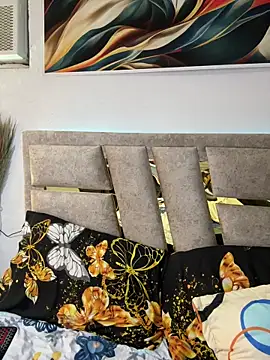 letiziia sky1 online show from February 14, 2026, 10:32 pm