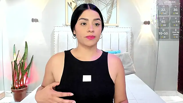 Snapshot of Paula_Desousa chatting on November 14, 2025, 7:50 pm Paula Desousa online show from November 14, 2025, 7:50 pm