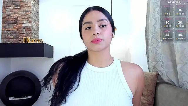 Snapshot of Paula_Desousa chatting on September 23, 2025, 7:21 pm Paula Desousa online show from September 23, 2025, 7:21 pm