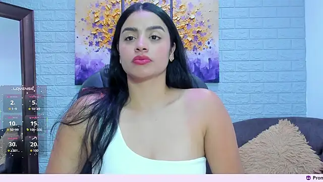 Snapshot of Paula_Desousa chatting on November 18, 2025, 7:28 pm Paula Desousa online show from November 18, 2025, 7:28 pm