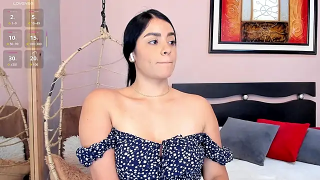 Snapshot of Paula_Desousa chatting on November 27, 2025, 5:57 pm Paula Desousa online show from November 27, 2025, 5:57 pm