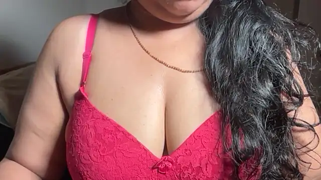 Snapshot of soniasharma0223 chatting on July 4, 2026, 1:34 am soniasharma0223 online show from July 4, 2026, 1:34 am