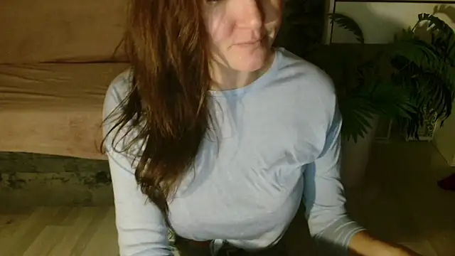 Imcarrieberry online show from December 19, 2025, 4:42 pm