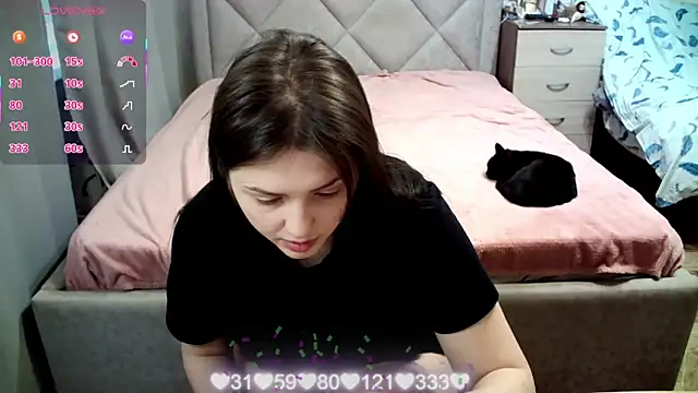 Snapshot of juliettkalen chatting on April 24, 2026, 4:03 am juliettkalen online show from April 24, 2026, 4:03 am