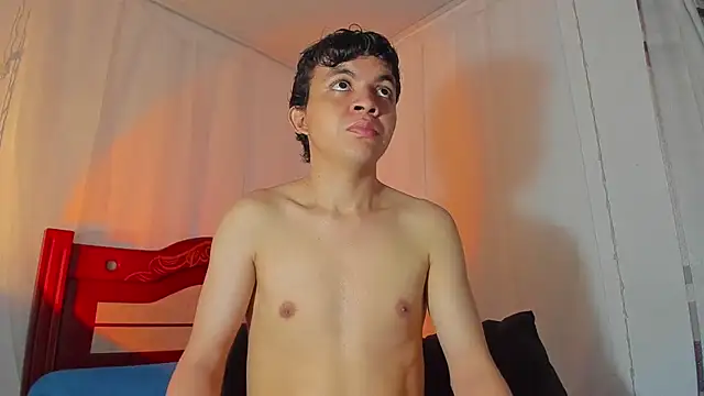 Snapshot of Lucaas_King chatting on October 3, 2025, 4:41 pm Lucaas King online show from October 3, 2025, 4:41 pm