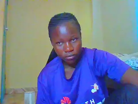 Snapshot of prettychic5 chatting on March 13, 2026, 6:51 am prettychic5 online show from March 13, 2026, 6:51 am