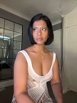 Snapshot of RoseMelanie chatting on March 21, 2025, 7:33 am RoseMelanie online show from March 21, 2025, 7:33 am