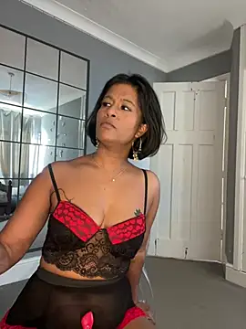 Snapshot of RoseMelanie chatting on March 6, 2025, 9:25 am RoseMelanie online show from March 6, 2025, 9:25 am