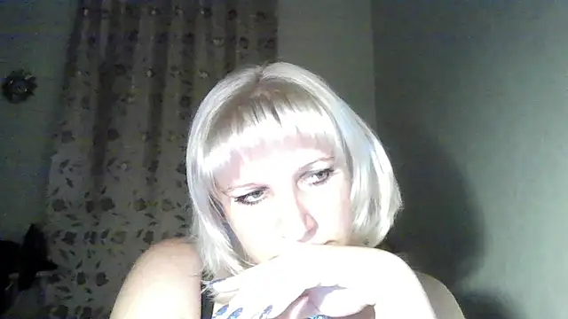 MeilomaWesa online show from October 3, 2025, 8:10 pm