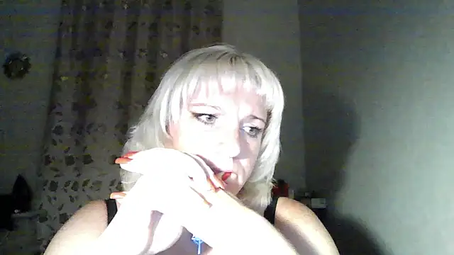 MeilomaWesa online show from September 11, 2025, 8:53 pm