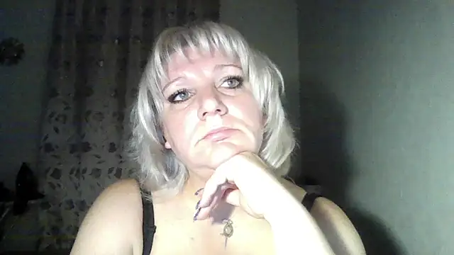 MeilomaWesa online show from October 4, 2025, 3:13 pm