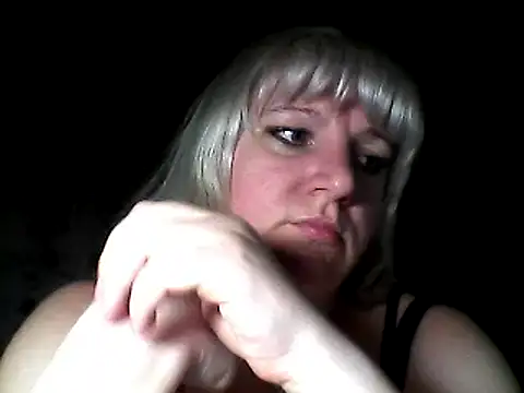 MeilomaWesa online show from March 13, 2025, 6:34 pm