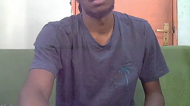 Snapshot of BIGDICKMULLAH chatting on October 27, 2025, 8:26 am BIGDICKMULLAH online show from October 27, 2025, 8:26 am