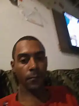 Snapshot of RoludoDF chatting on June 11, 2026, 2:53 am RoludoDF online show from June 11, 2026, 2:53 am