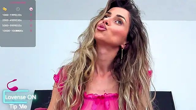 Snapshot of SelenaWest chatting on November 21, 2025, 11:53 am SelenaWest online show from November 21, 2025, 11:53 am