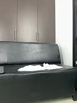 Snapshot of Tony_santos chatting on July 16, 2026, 6:21 am Tony santos online show from July 16, 2026, 6:21 am