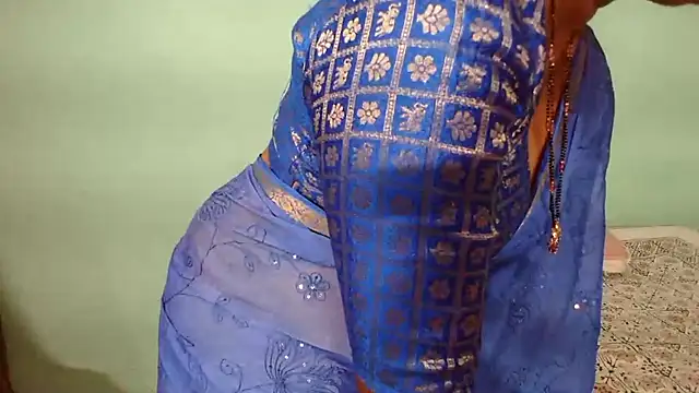 shrutitelugu69 online show from January 6, 2026, 5:44 am