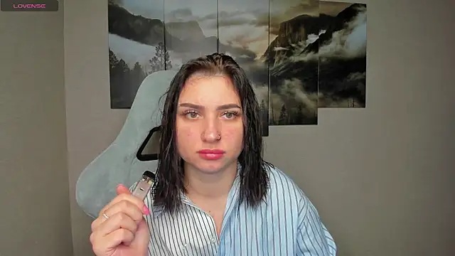 Snapshot of Sourr_Lollipop chatting on May 11, 2026, 12:34 am Sourr Lollipop online show from May 11, 2026, 12:34 am