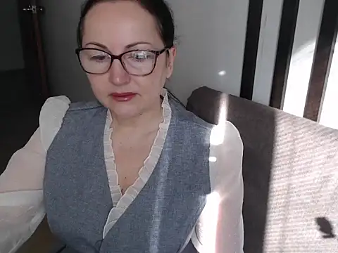 Alma44 online show from March 11, 2026, 7:13 am