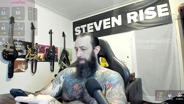 Snapshot of StevenRiseNYC chatting on November 27, 2025, 4:46 am StevenRiseNYC online show from November 27, 2025, 4:46 am