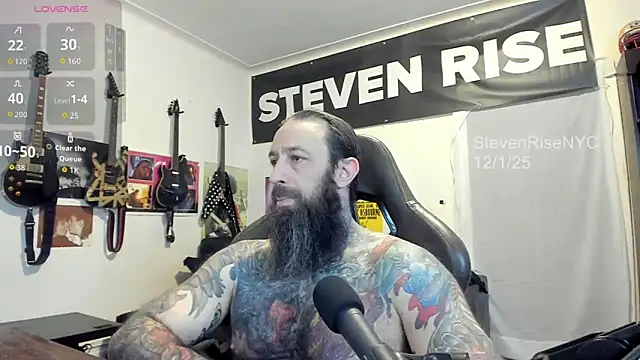 Snapshot of StevenRiseNYC chatting on December 1, 2025, 1:12 pm StevenRiseNYC online show from December 1, 2025, 1:12 pm