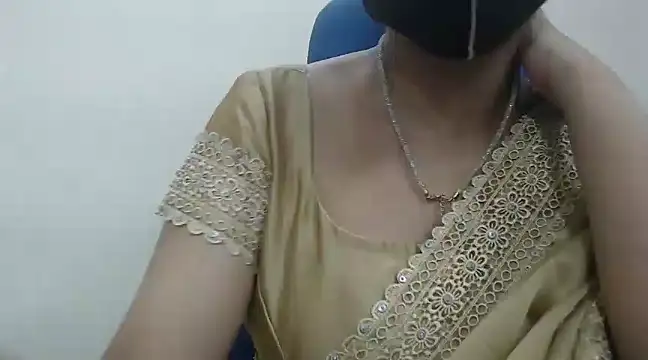 Snapshot of Lovely_Siri_23 chatting on January 16, 2025, 8:46 pm Lovely Siri 23 online show from January 16, 2025, 8:46 pm