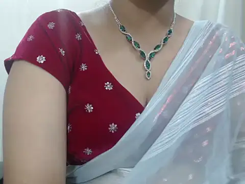 Snapshot of Lovely_Siri_23 chatting on November 19, 2025, 1:11 pm Lovely Siri 23 online show from November 19, 2025, 1:11 pm