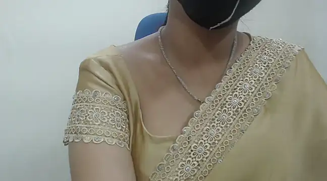 Snapshot of Lovely_Siri_23 chatting on January 31, 2025, 6:03 pm Lovely Siri 23 online show from January 31, 2025, 6:03 pm