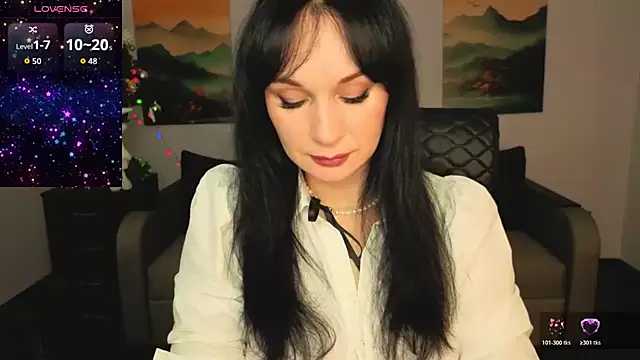 Sofia Ford online show from December 17, 2025, 7:57 am