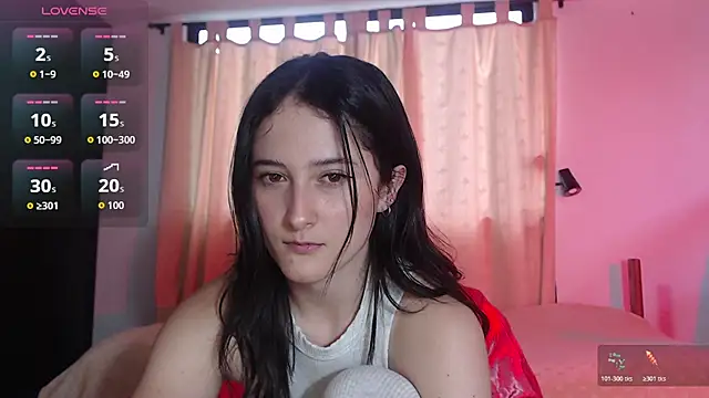 AlissonnFoxx online show from February 9, 2026, 9:13 pm