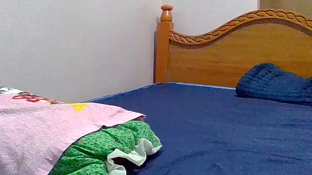 sweet-fancy online show from April 7, 2026, 5:09 am