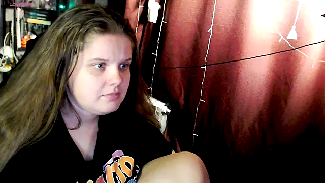 so cute777 online show from November 5, 2025, 9:40 pm